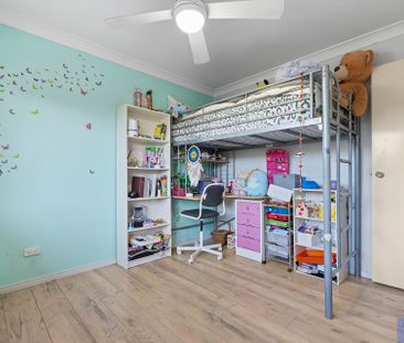 2 Deiter Court, Edens Landing QLD 4207 - House For Rent | Domain - Photo 4