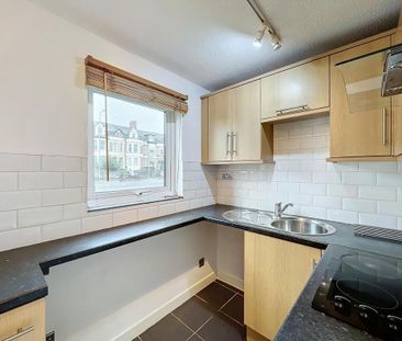 Studio to rent - Photo 6