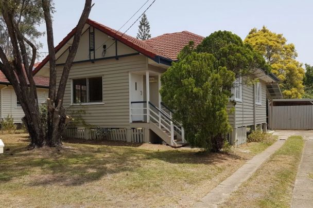 Cosy 2-Bedroom Home in Quiet, Convenient Location - Photo 1