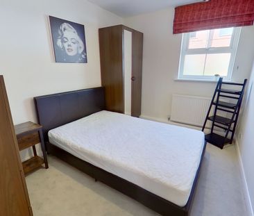 2 St Michaels Crescent, Headingley - Photo 1