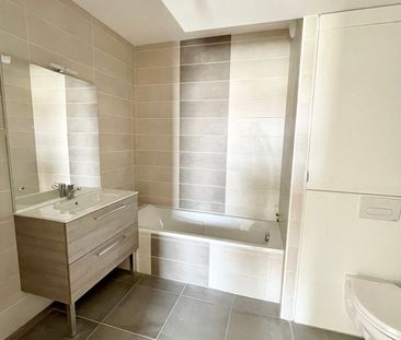 Location Appartement 2 pièces 35m² EVIAN LES BAINS 74500 - Photo 4