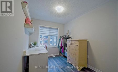 468 BELLFLOWER COURT - Photo 5