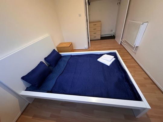 2 Bed Flat, Kelson House, E14 - Photo 1