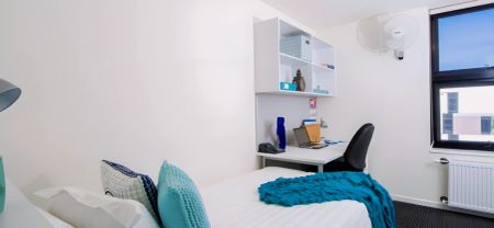 5 Bedroom Apartment - 5 Bedroom NRAS - Photo 2