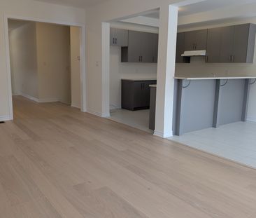 For Lease - 30 Hutchison Road, Guelph, Ontario - Photo 4