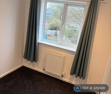 3 bedroom detached house to rent - Photo 4