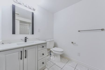 For Lease - 12 Dandelion Road, Brampton, Ontario - Photo 5