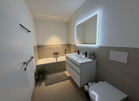 Exclusive living experience in a modern new-build apartment - Photo 5