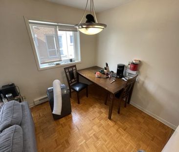 51 Stanley St, Unit 11 - Photo 1