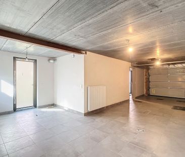 Nieuwbouwwoning met 3 slaapkamers met tuin - Photo 1