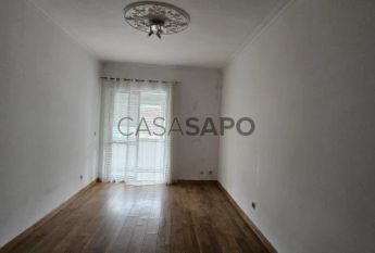 Apartamento T3 para alugar em Almada