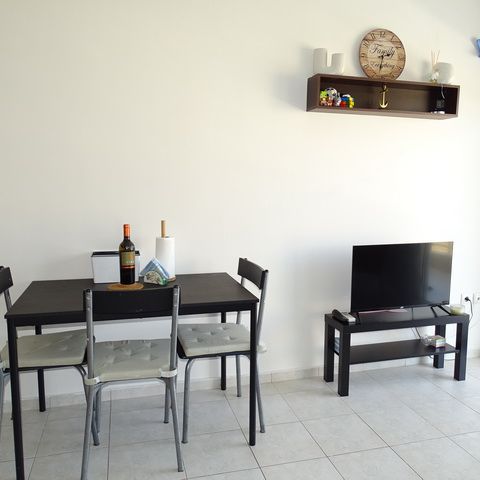APARTMENT 47 SQ.M. FURNISHED AND WITH OPEN WIDE VIEW IN LOWER PEREA. - Φωτογραφία 1