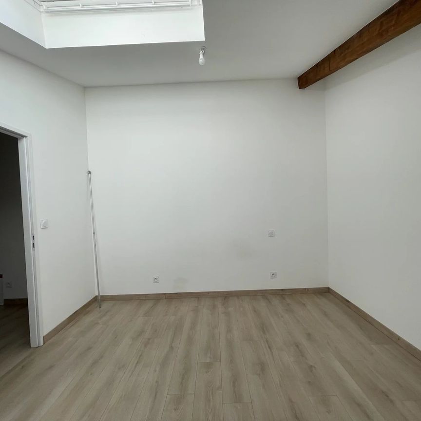 Location Appartement 2 pièces 41m² CAROMB 84330 - Photo 1
