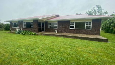 Embrace peaceful country living in this spacious and welcoming home. - Photo 5