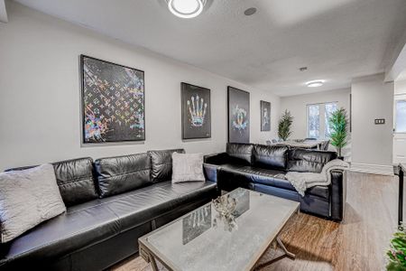 For Lease - 591 Wellington Street, Toronto, Ontario - Photo 2