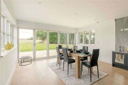 A modern family home with eco credentials in a wonderful position - Photo 3