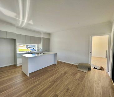 Your Dream Home Awaits! - Photo 5