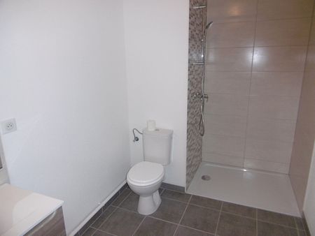 Location Appartement 2 pièces 41m² - Photo 5