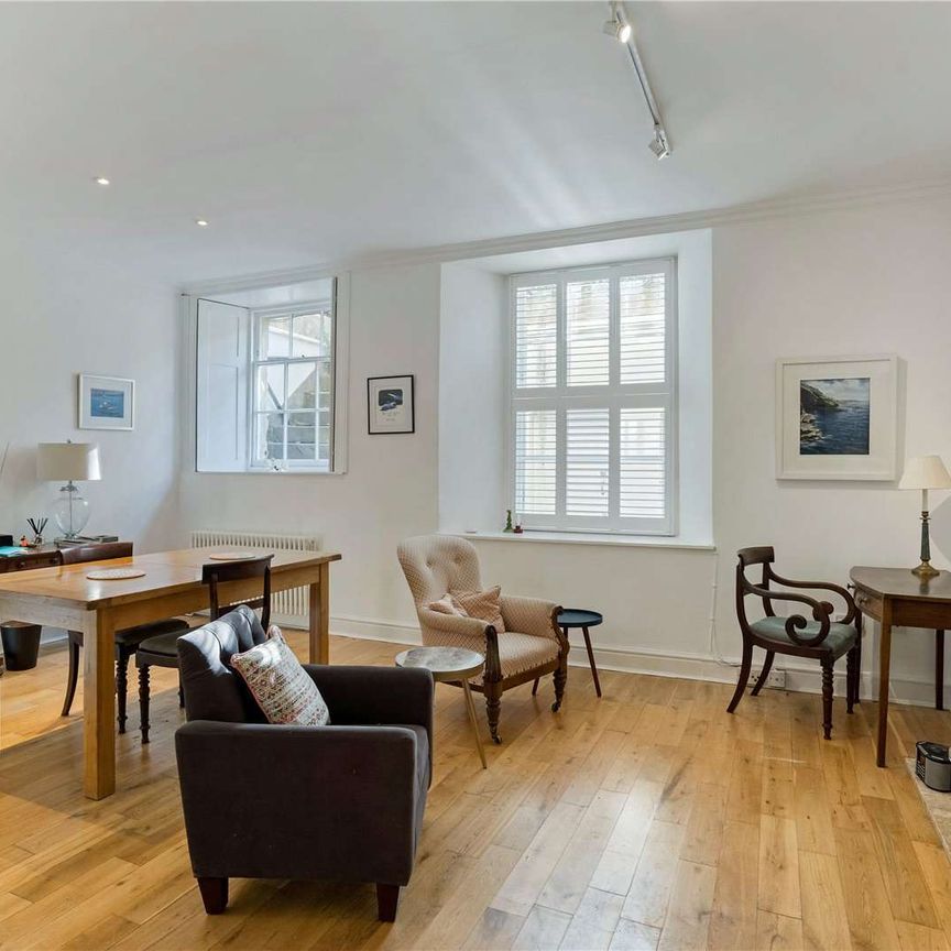 Luxury Two-Bedroom Apartment | Clifton Village | Exceptional Finish & Prime Location. - Photo 1