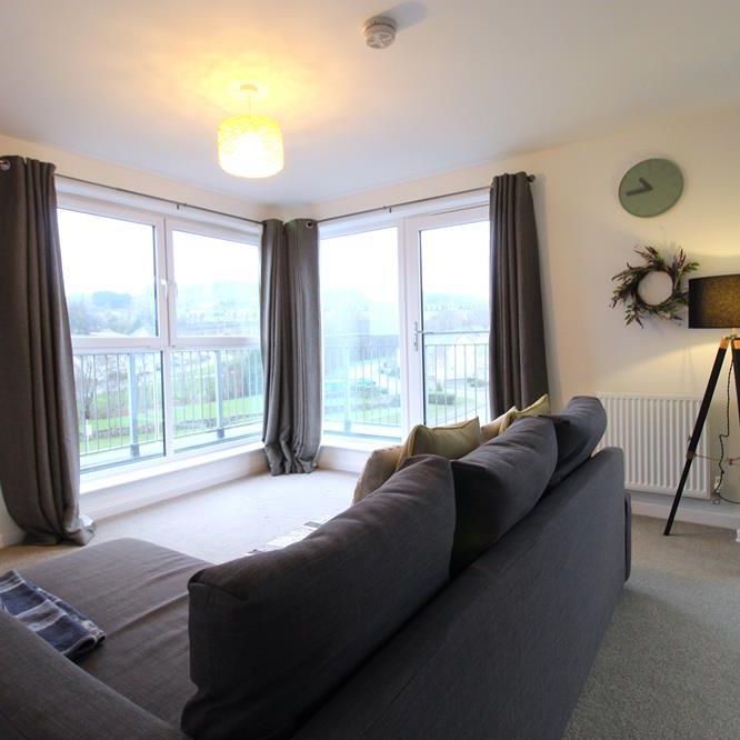 2 bedroom flat to rent - Photo 1