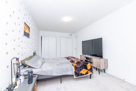 For Lease - 29 Keppel Circle, Brampton, Ontario - Photo 3