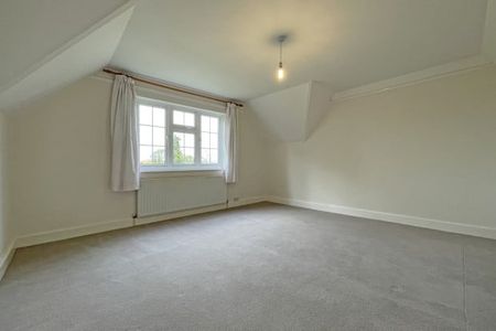 North Looe, Reigate Road, Ewell, KT17 - Photo 4