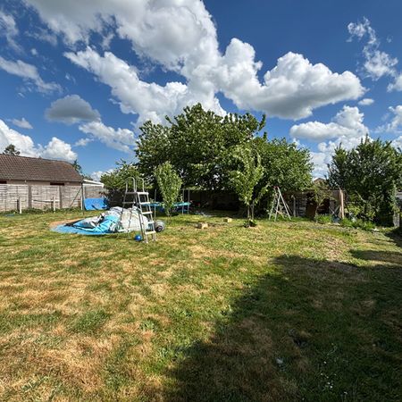 Maison sur sous-sol - 151,44 m² T6 - YEVRES - Photo 3