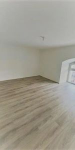 Appartement à louer 4 pièces 82.5m² - Photo 4