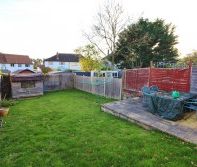 Grantham Green, Borehamwood - Photo 4