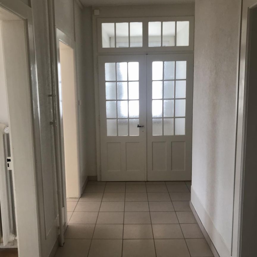 Louis-Agassiz 5, appartement au 2ème étage Ouest. - Photo 1