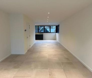 Appartement te huur - Photo 1