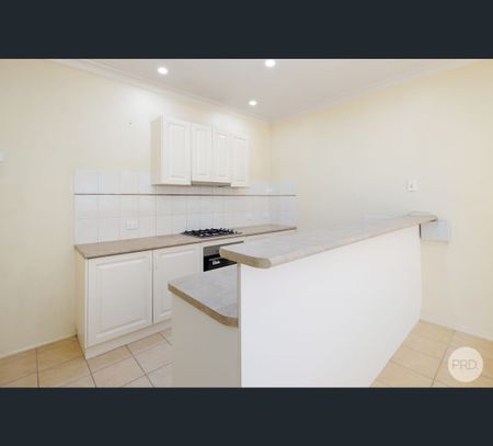 3/719 Tress Street, Mount Pleasant, Vic 3350 - Photo 4