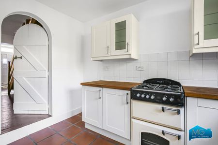 2 bedroom terraced house to rent - Photo 4