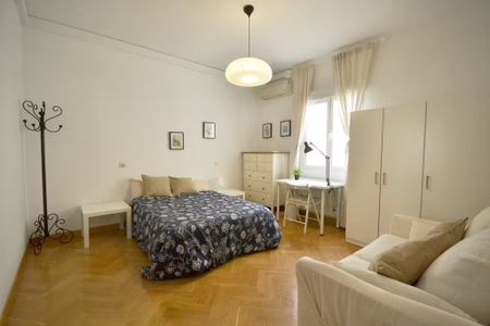 Calle Mesón de Paredes, Madrid, Community of Madrid 28012 - Foto 4