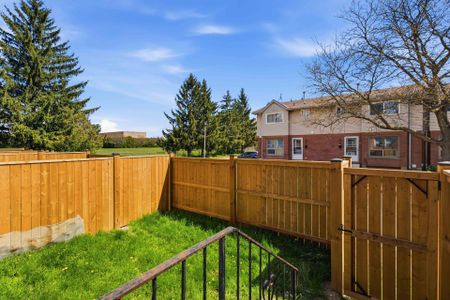 For Lease - 595 THIRD Street Unit# 41, London East, Ontario - Photo 2