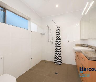 Townhouse in Quiet location - Photo 5