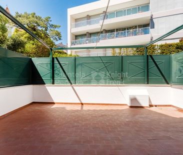 2 room luxury Flat for rent in Monte Estoril, Cascais e Estoril, Ca... - Photo 2
