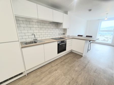 Cow Green, Halifax - Photo 4