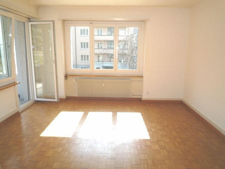 Stadtnahe 4-ZW à 95 m² im 4. OG mit Balkon - Photo 5