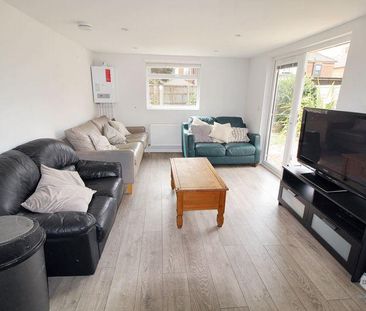 Mixed use to rent - Photo 4