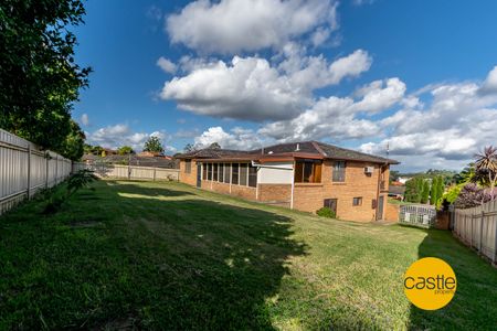 Lovely Family Home - Photo 4