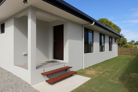 Charming 3-Bedroom Home in East Mackay - Photo 2