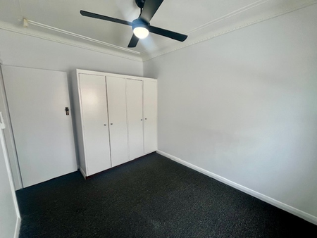 2-Bedroom Home in Prime Cardiff Location – Water Included! - Photo 2