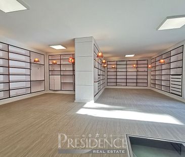 Villa in Madrid, CHAMARTIN - NUEVA ESPAÑA, for rent - Photo 1