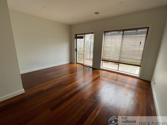 Convenience and Lifestyle - Photo 1