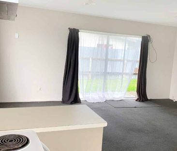 2 Bedroom Unit in Flaxmere - Photo 1