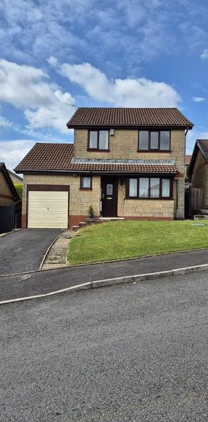3 bedroom detached house to rent - Photo 1