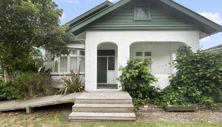 WOODVILLE - 3 BEDROOM - Photo 5