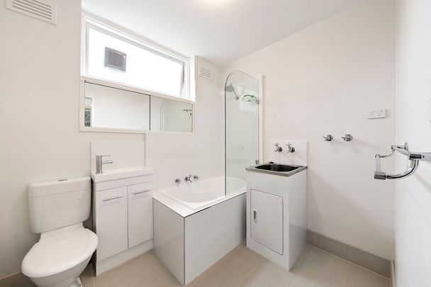 Unit 10/6 Adam Street, - Photo 1