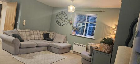2 bedroom flat to rent - Photo 4